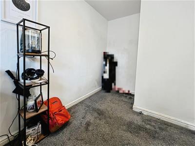 Picture 12